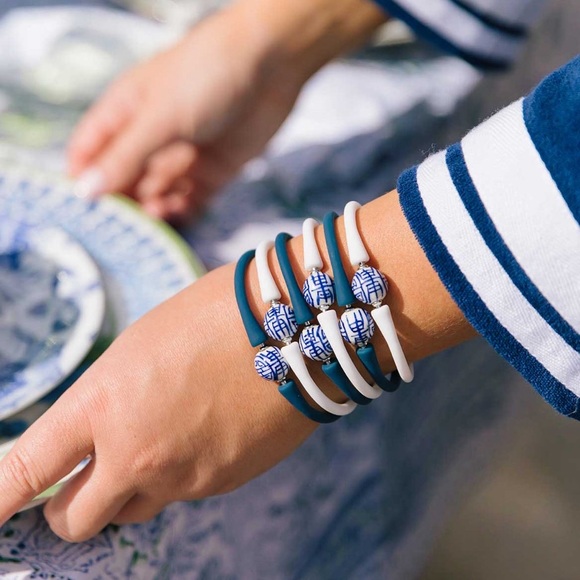 Bali Chinoiserie Bead Silicone Bracelet Navy - Picture 2 of 2